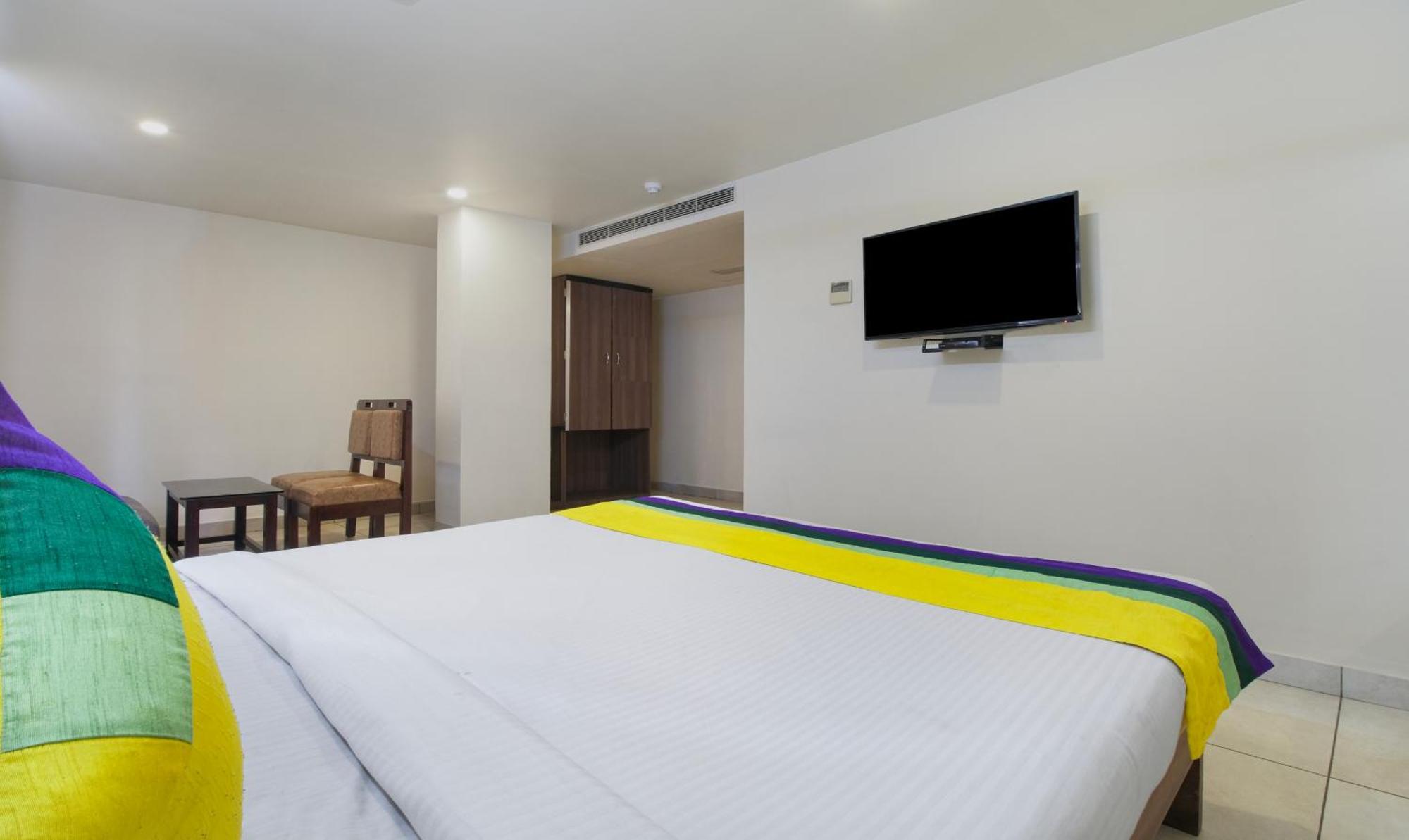 Itsy Hotels N Square Виджаявада Экстерьер фото