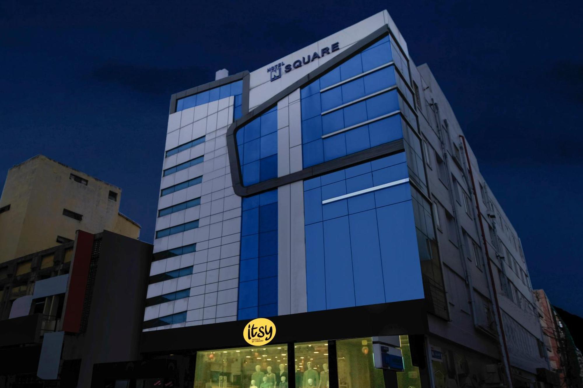 Itsy Hotels N Square Виджаявада Экстерьер фото